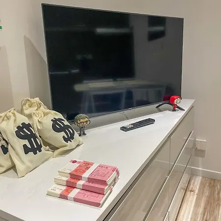 Casa De Papel Ponote - Wifi Ground Floor דירה *